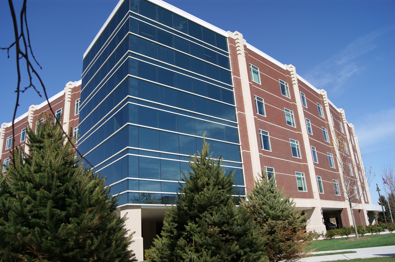 Adventist Hinsdale Hospital